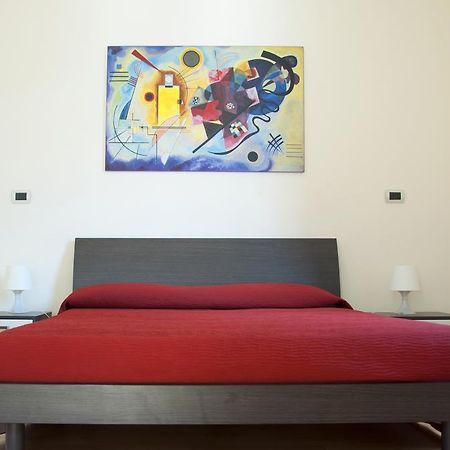 Residence San Marco Триест Стая снимка