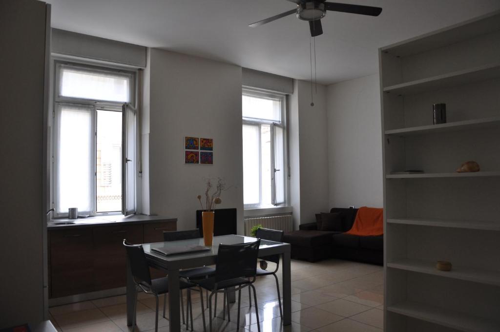 Residence San Marco Триест Екстериор снимка