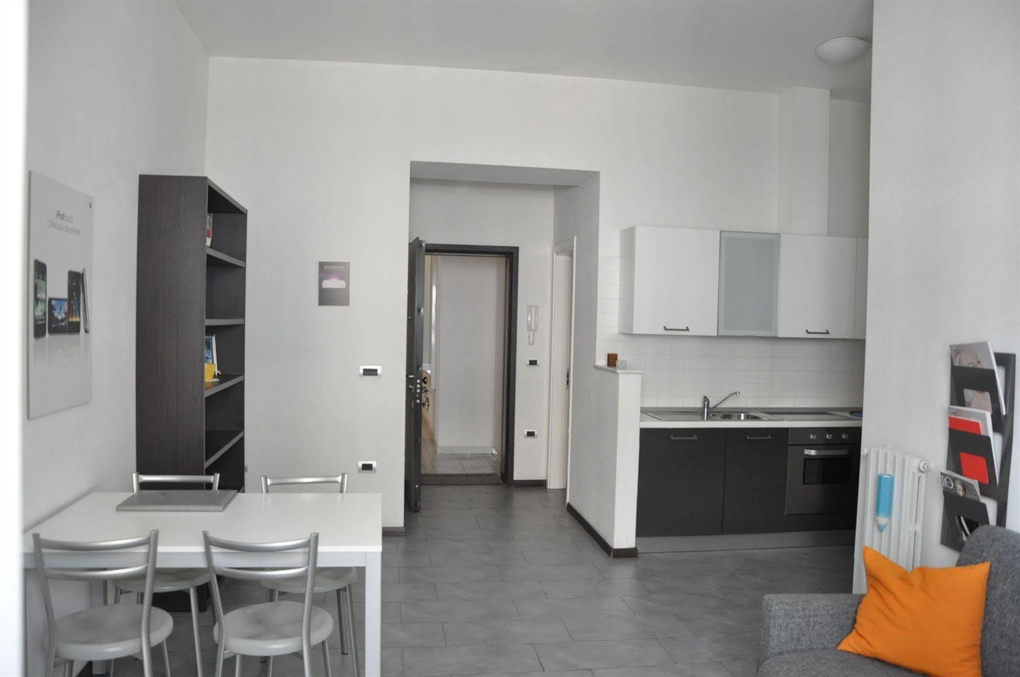 Residence San Marco Триест Екстериор снимка