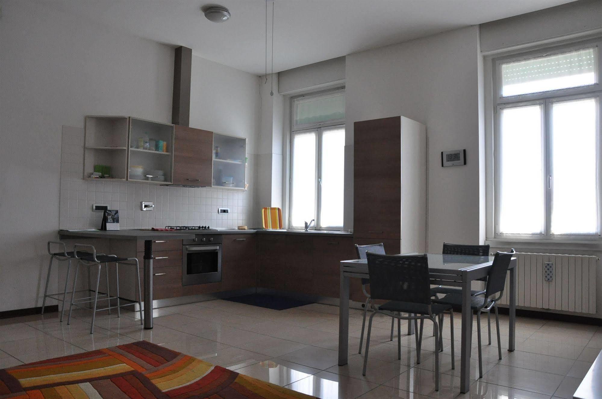 Residence San Marco Триест Екстериор снимка