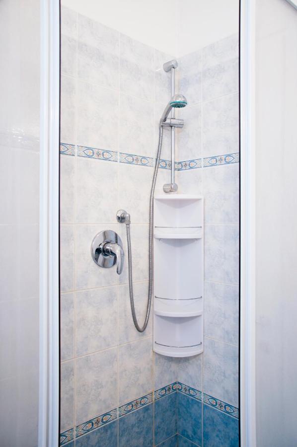 Residence San Marco Триест Екстериор снимка